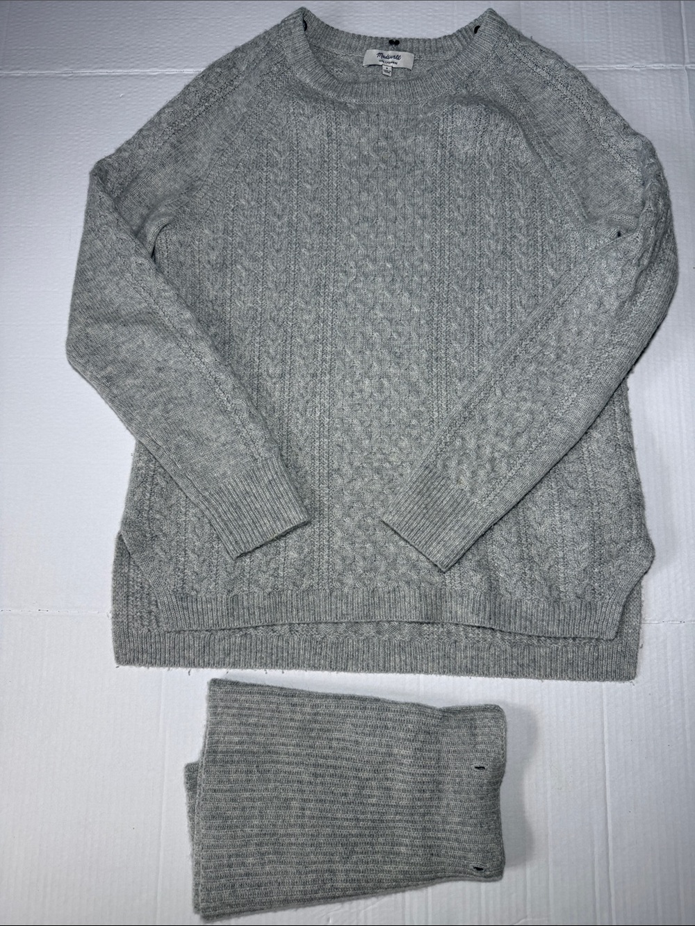 Madewell Heather Gray Cable-Knit Crewneck Sweater %100 Cashmere size S